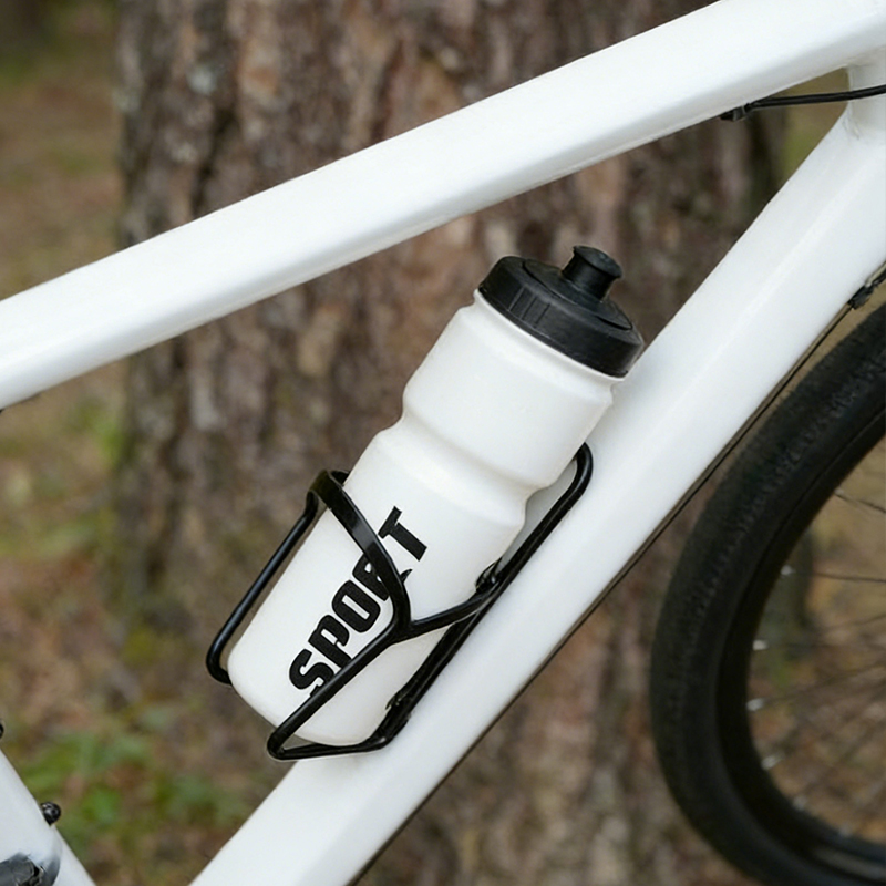 Cycling Water Bottle Holder Aluminium Bicycle Water Bottle Cup Holder 14.5cm Universal Bike Bottle Cage for Road Bike Random Color