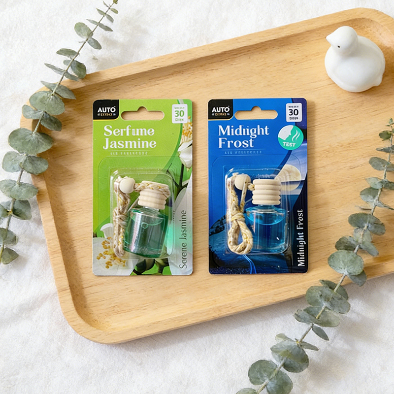 8mL Car Air Freshener with Vent Clip Glass Bottle Diffuser Hanger Random Sent