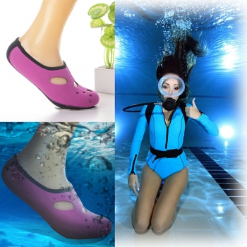 Water Sports Snorkeling Socks 3mm Neoprene Diving Scuba Surfing Swimming Socks Size L - Rose Red