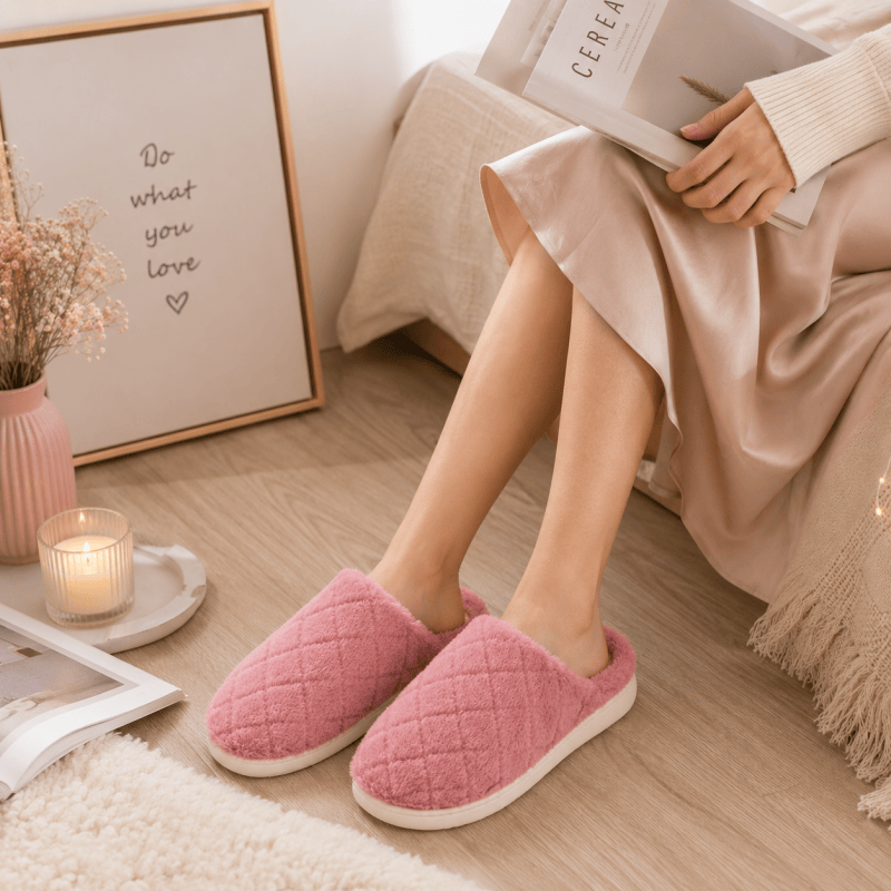 Women Fluffy Slippers Warm House Slippers Soft Cosy Slip On Indoor Shoes UK Size 4 to 5 Pink