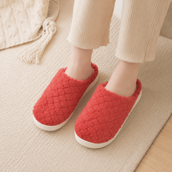Women Fluffy Slippers Warm House Slippers Soft Cosy Slip On Indoor Shoes UK Size 4 to 5 Red
