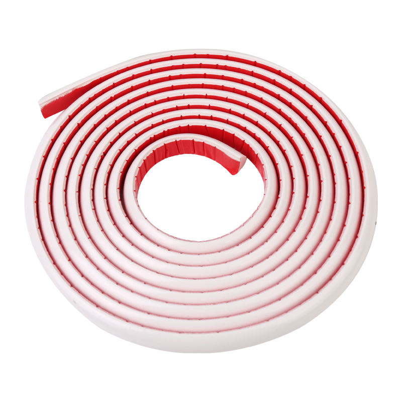 Self-adhesive Wall Triangle Trims 19mm x 13mm 5m White