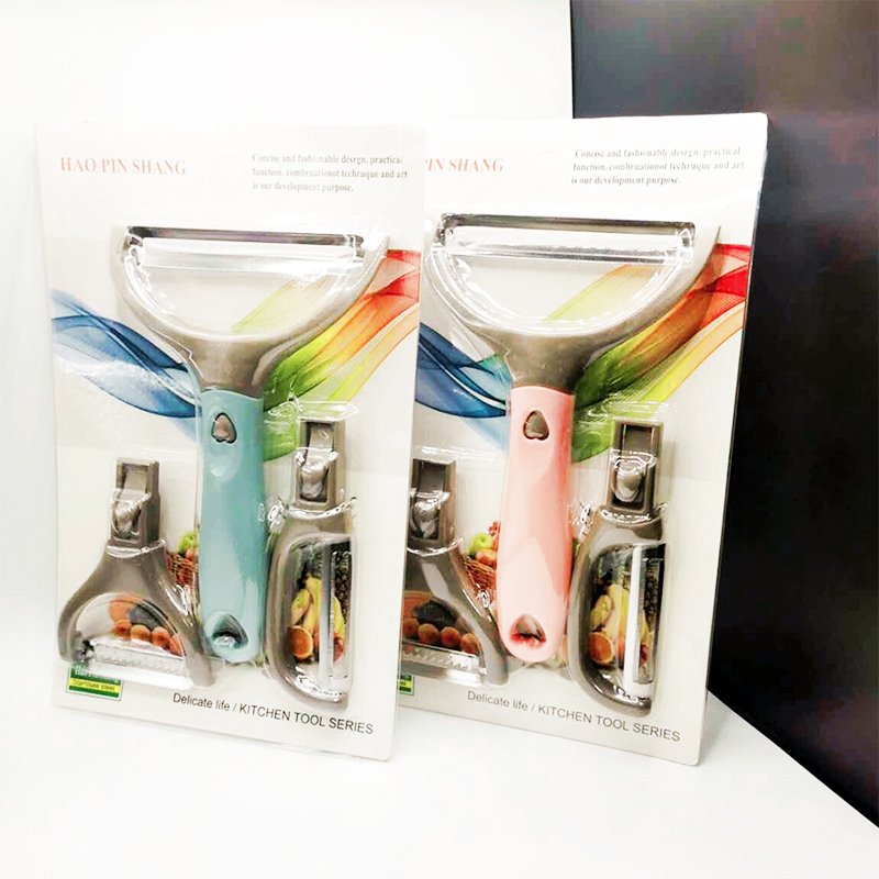 Steel Vegetaable Peeler with 2 Interchangeable Cutters Random Colour