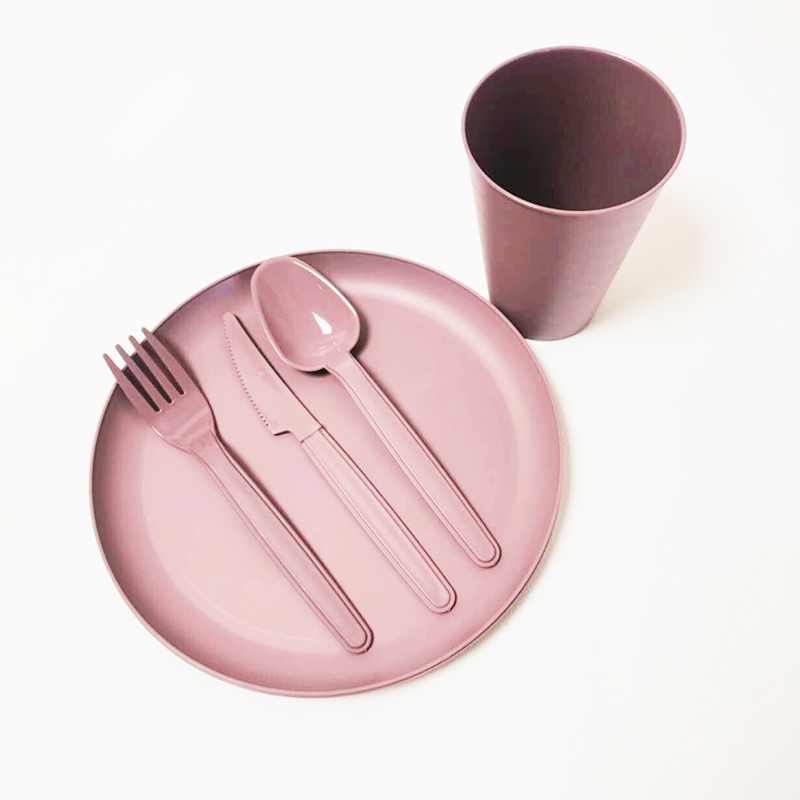 32 pcs Set Included Plastic Dinner Plate Mug Cutlery Set with Storage Box Mixed Colours Random Sent