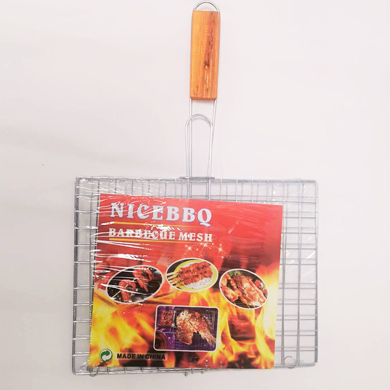Metal BBQ Grilling Basketwith Wooden Handle Meat Fish Roasting Tool Kitchen 22 x 28 cm